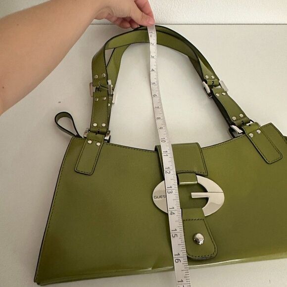Guess Vintage Y2K Green Patent Leather Shoulder Bag G Logo Buckle Purse 2000s - Picture 15 of 15